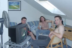 va2002_7